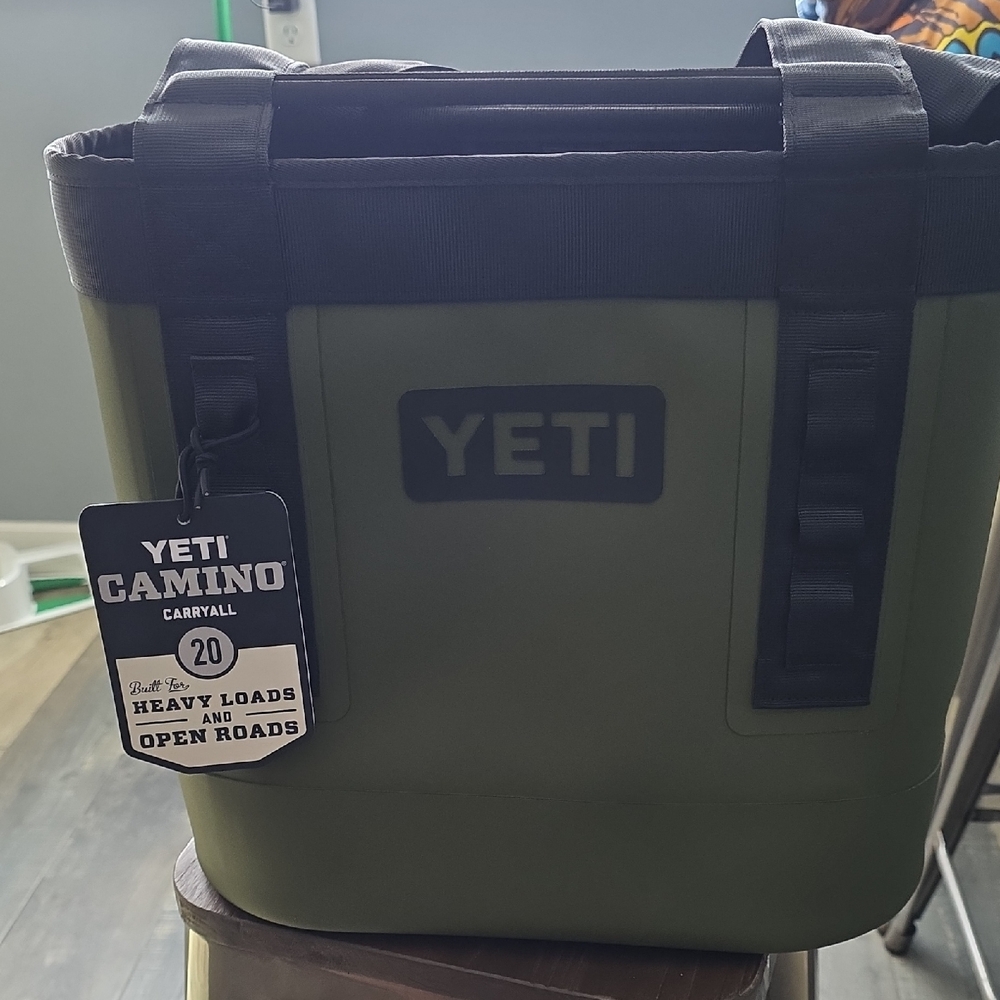 YETI Olive Green Camino 20